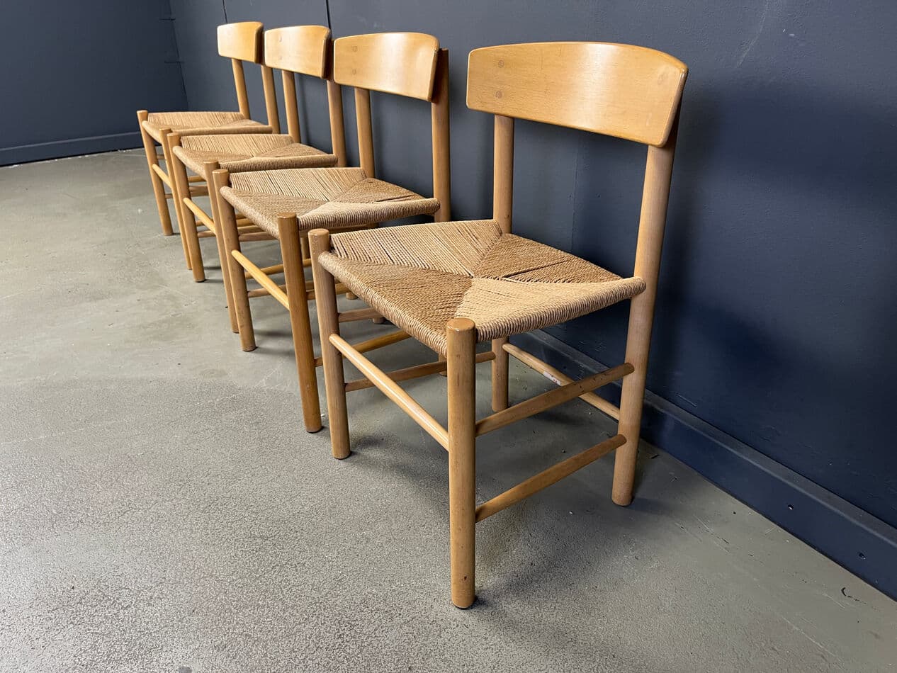 set of four chairs J39, beige oak, by B. Mogensen, Fredericia, Denmark, 1980s - 275188