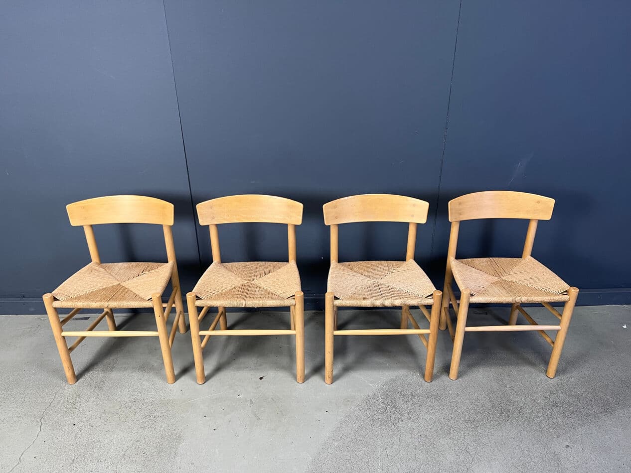 set of four chairs J39, beige oak, by B. Mogensen, Fredericia, Denmark, 1980s - 275190