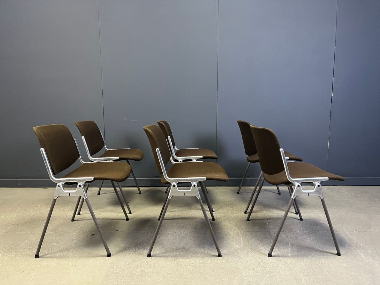 Set of 6 chairs DSC 106, brown fabric, chrome, by G. Piretti, Castelli, Italy, 1970s. - 275032