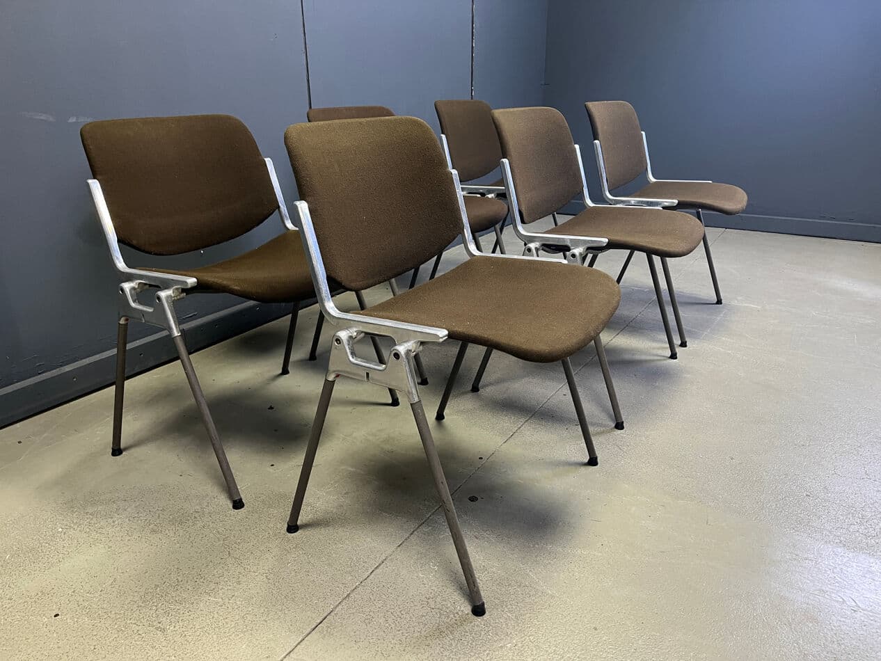 Set of 6 chairs DSC 106, brown fabric, chrome, by G. Piretti, Castelli, Italy, 1970s. - 275031