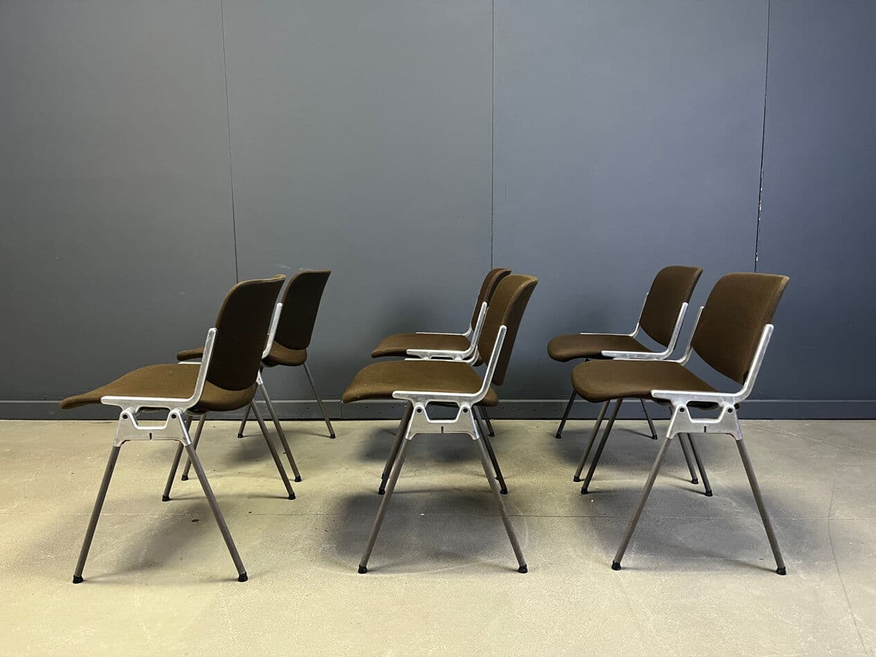 Set of 6 chairs DSC 106, brown fabric, chrome, by G. Piretti, Castelli, Italy, 1970s. - 275030