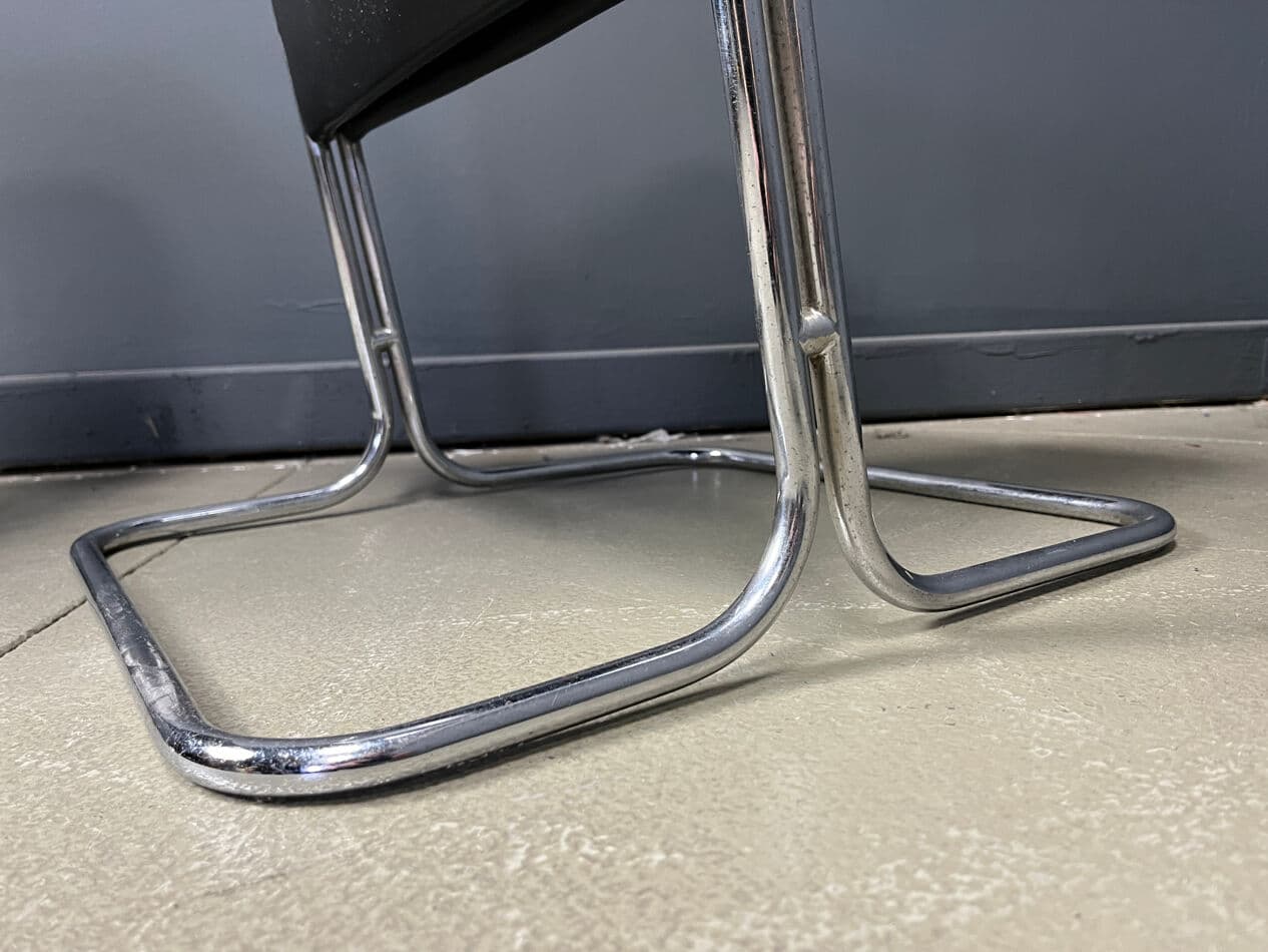 zestaw 8 krzeseł Calla, skóra czarna, stal chromowana, Włochy, lata 70. - 274945