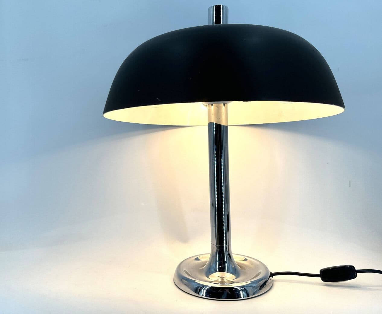 Lampa stołowa Space Age, brązowy, metal, proj. E. Hillebrand, Niemcy, lata 70. - 274477