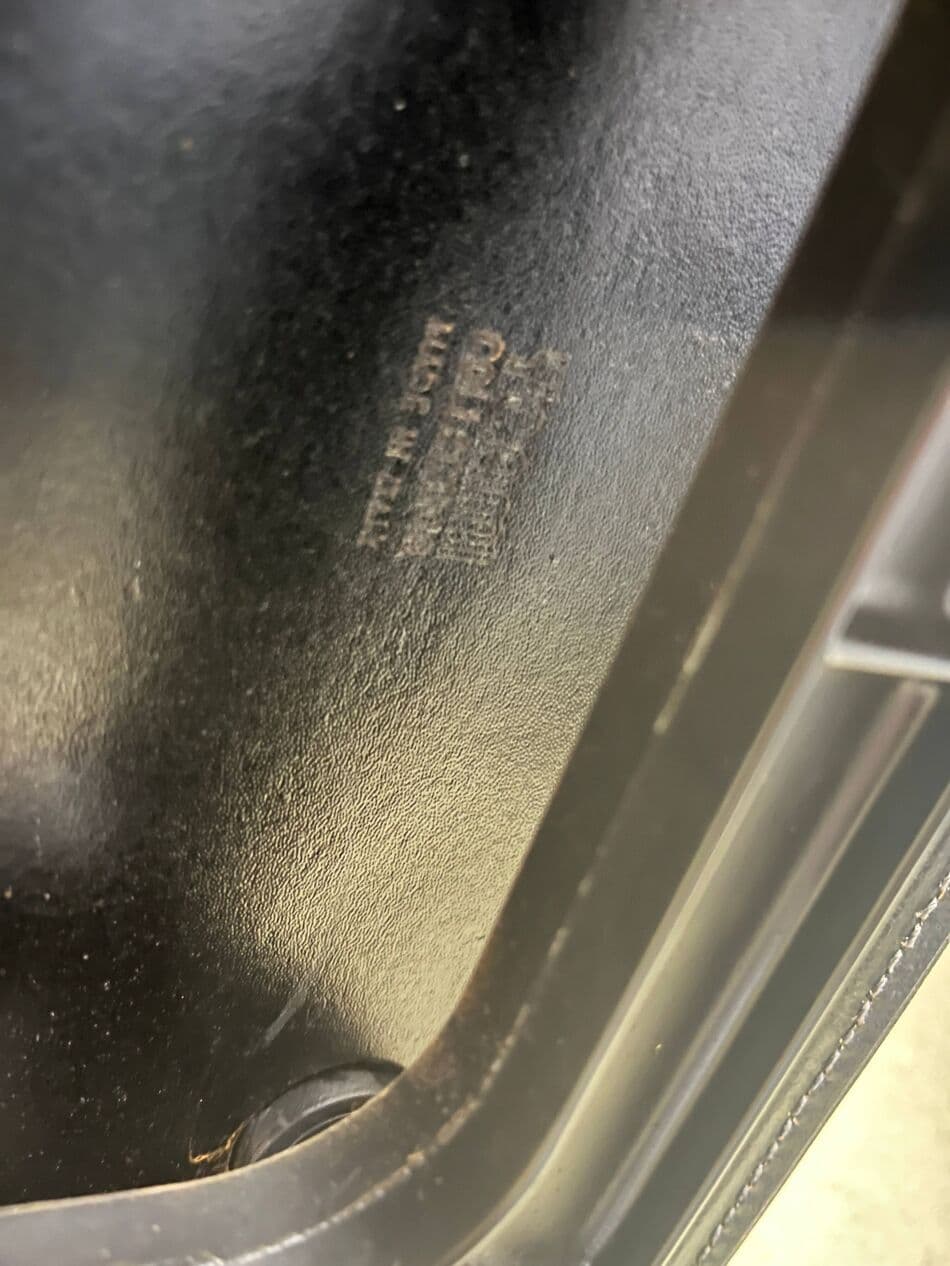 set of eight dining chairs Regia, black aluminium, black leather, by A. Mosca, Italy, 1980s - 274135