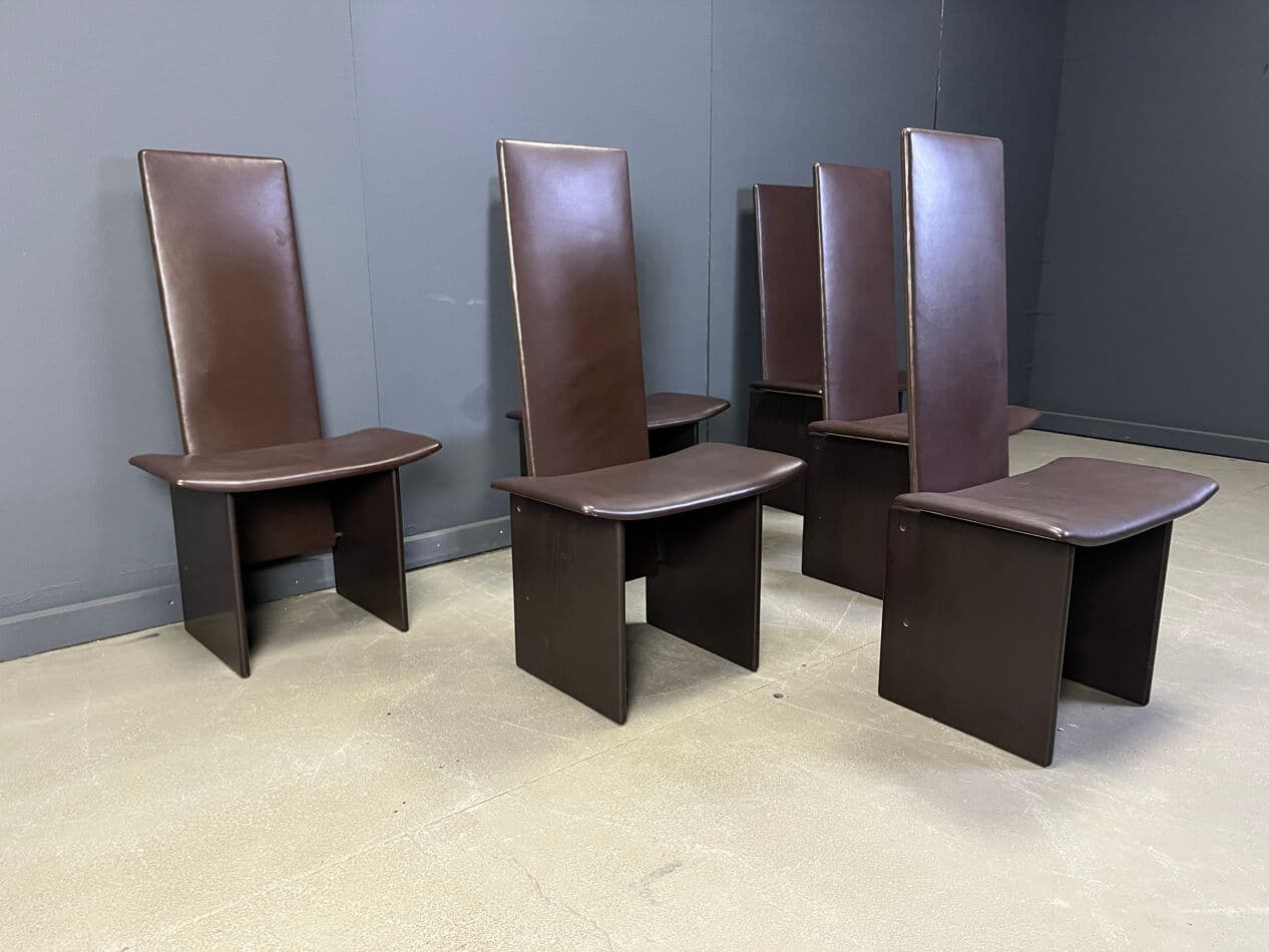 zestaw sześciu krzeseł jadalnianych Rennie, skóra brązowa, drewno brązowe, proj. K. Takahama, Włochy, lata 70. - 274083
