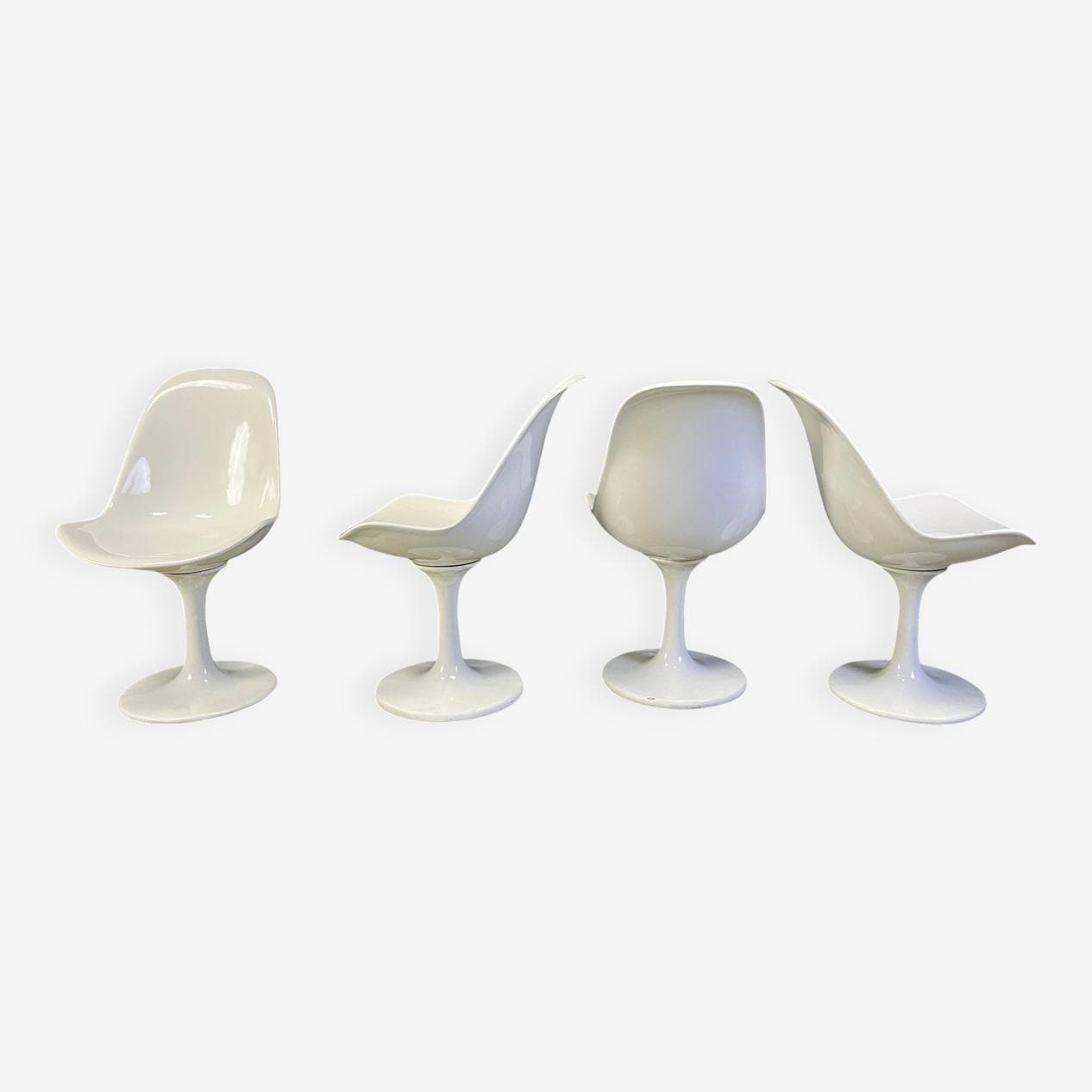 Zestaw czterech krzeseł tulipan, space age, włókno szklane białe, Niemcy, lata 60. - 274065