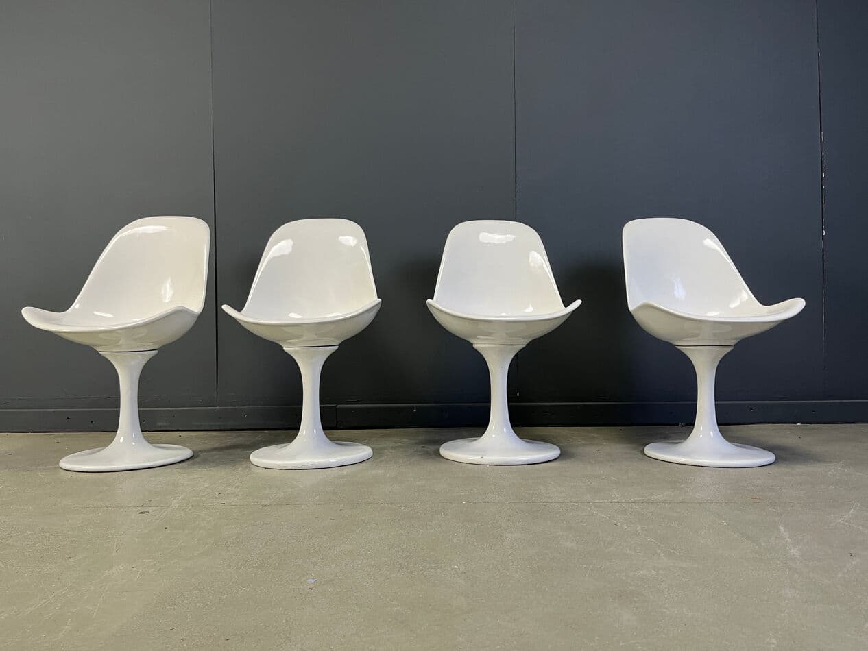 Zestaw czterech krzeseł tulipan, space age, włókno szklane białe, Niemcy, lata 60. - 274071
