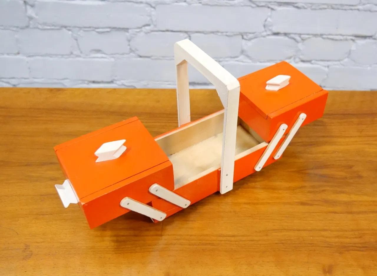 Expandable Jewelry Box, multicolor, wood, Poland, 1950s. - 19154