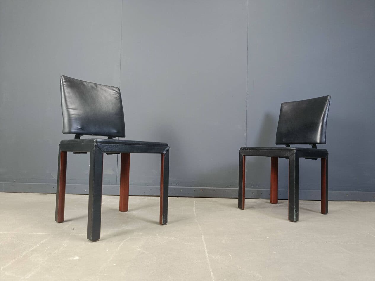 zestaw sześciu krzeseł jadalnianych, skóra czarna, drewno, Belgia, lata 80. - 273182