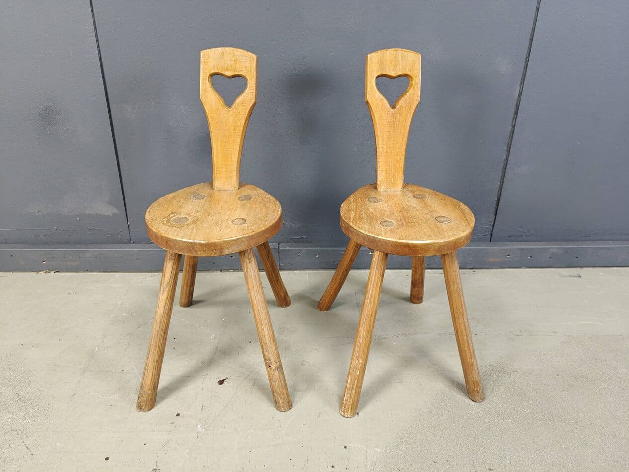 Pair of brutalist side chairs, brown oak, Sweden, 1960s. - 272400