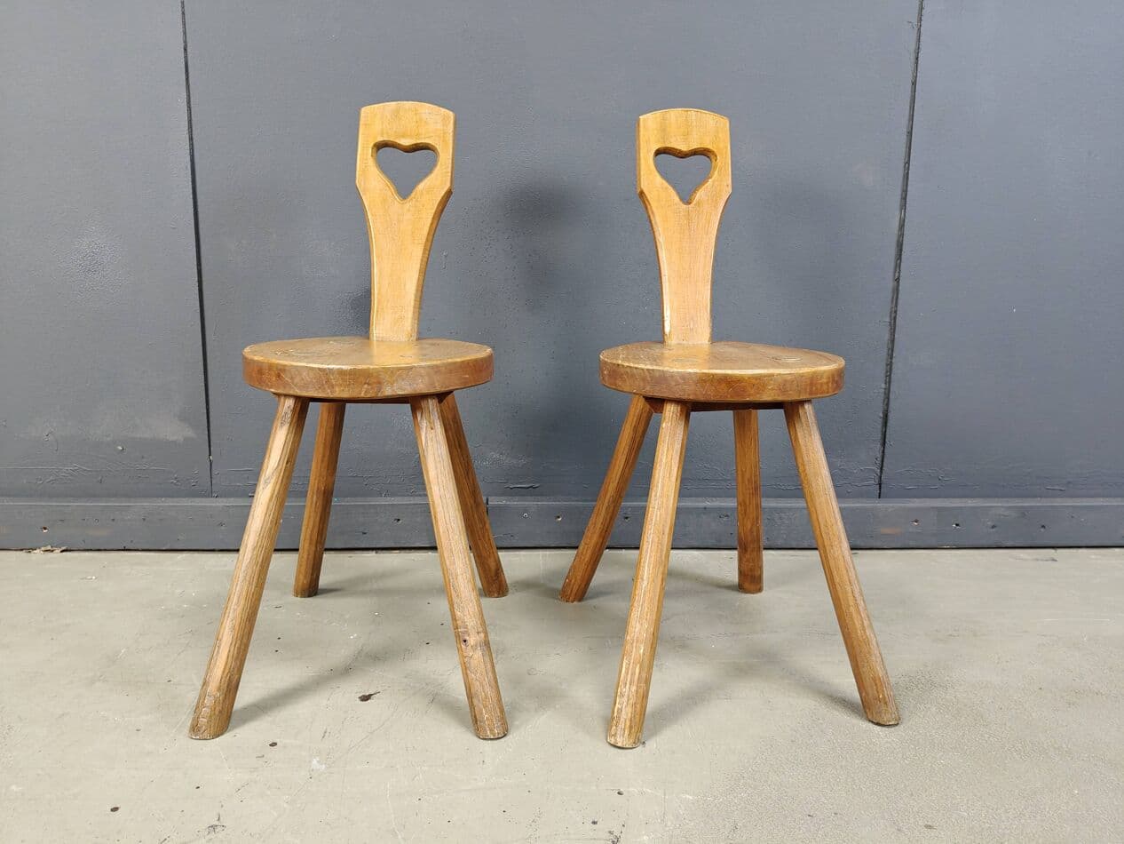 Pair of brutalist side chairs, brown oak, Sweden, 1960s. - 272399