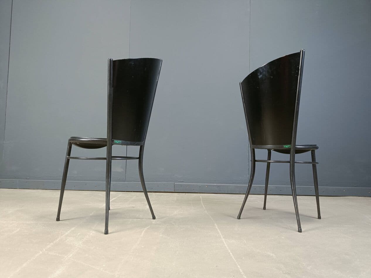 zestaw 10 krzeseł do jadalni postmodernistycznych, czarny, drewno, Włochy, lata 80. - 272125