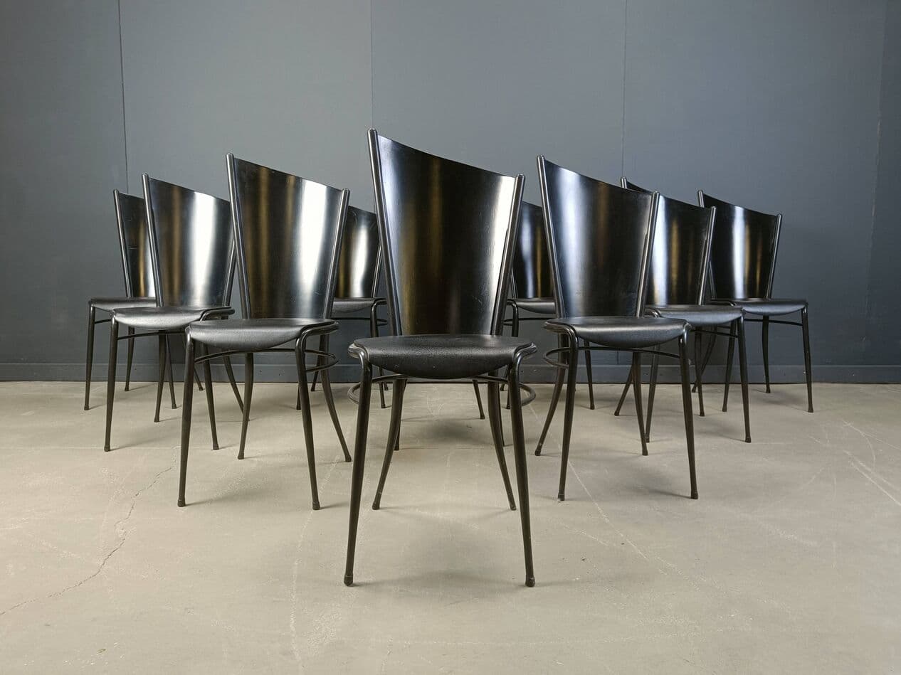 zestaw 10 krzeseł do jadalni postmodernistycznych, czarny, drewno, Włochy, lata 80. - 272130