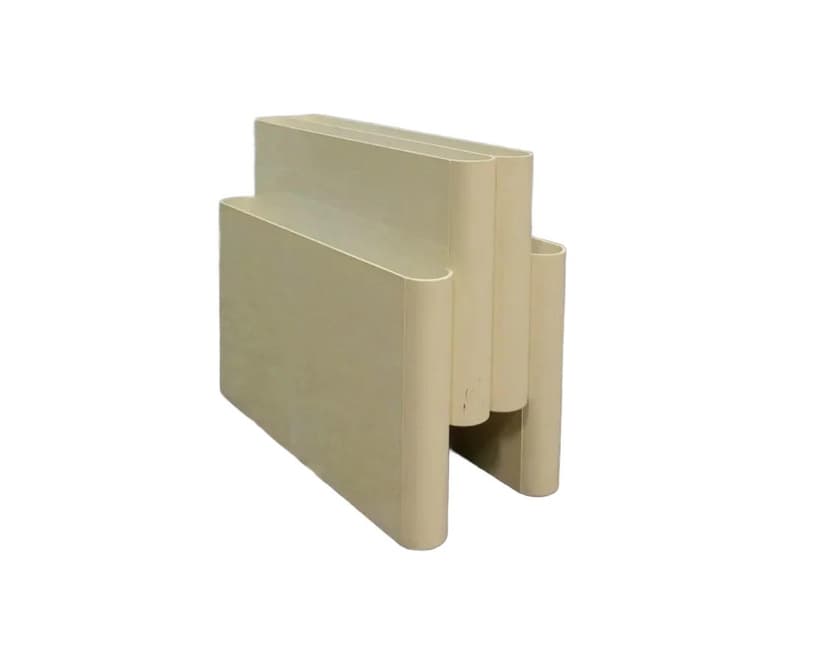 Gazetnik Portaviste, plastik beżowy, proj. G. Stoppino, Kartell, Włochy, lata 70.