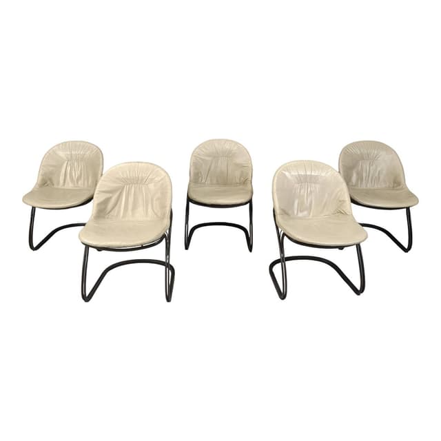 zestaw pięciu krzeseł jadalnianych Pascale, skóra beżowa, metal ciemnobrązowy, proj. G. Rinaldi, Włochy, lata 70. - WYMIARY