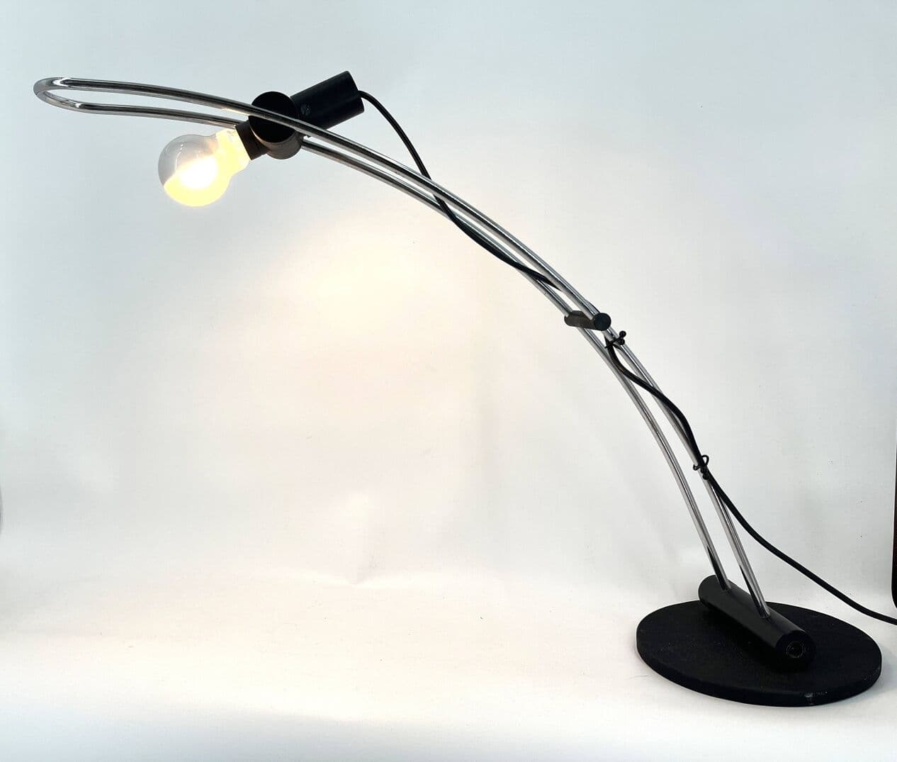 Lampa biurkowa, srebrny chrom, Włochy, lata 70. - 271287