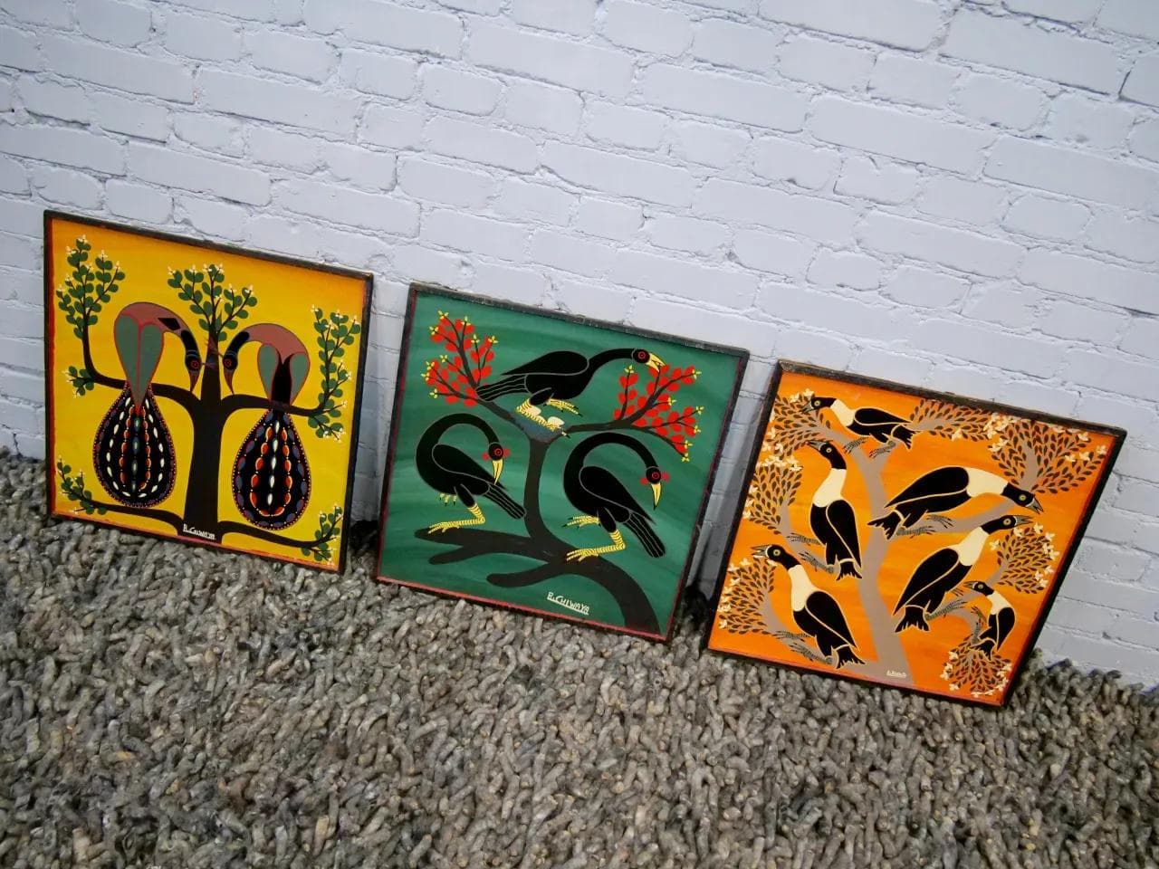 Painting Tingatinga School, green, hardboard, by R. Chiwara, Tanzania, 1970s. - 19312