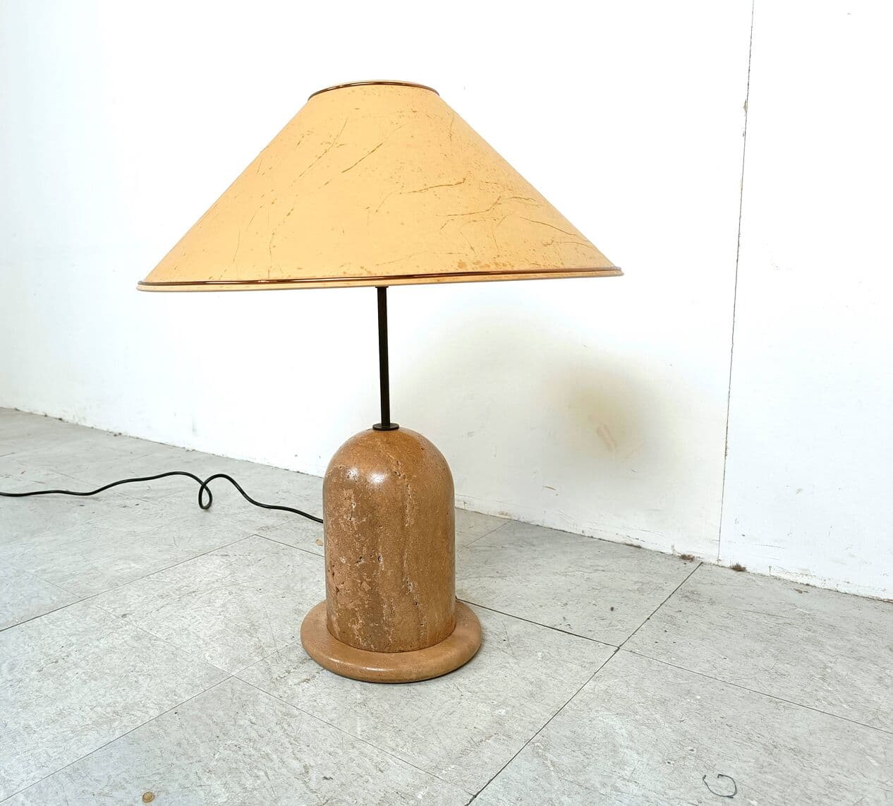 Lampa stołowa, beżowy, trawertyn, lata 70. - 271088