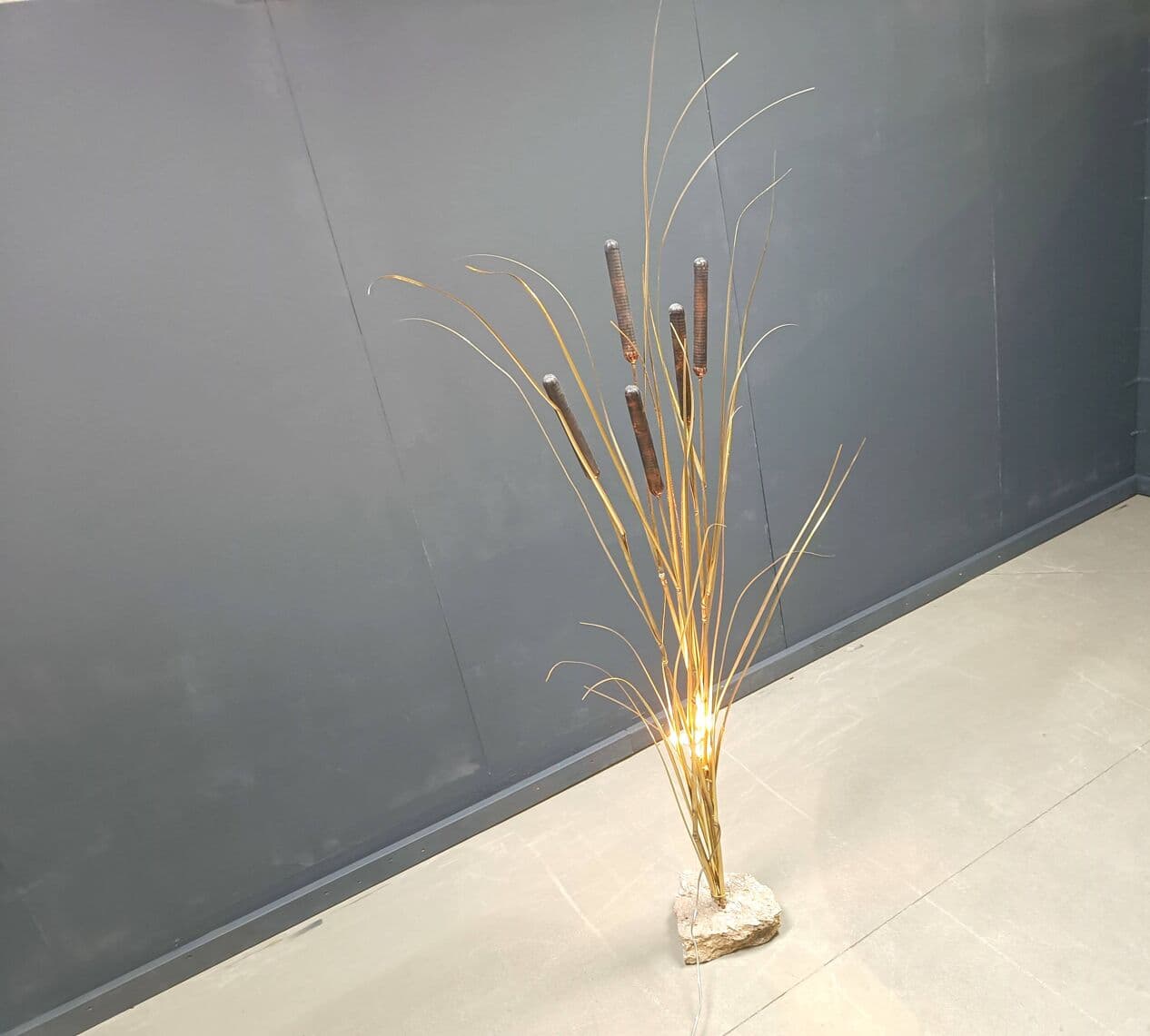 Lampa podłogowa, złoty, mosiądz, proj. D. D'Haeseleer, Belgia, lata 70. - 273979