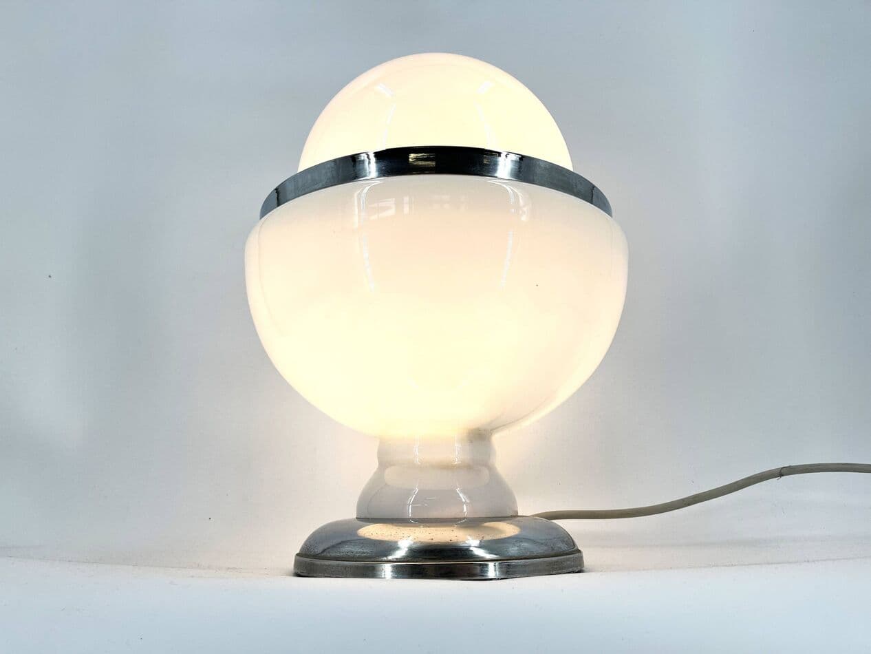 Table lamp, Murano, white glass, Mazzega, Italy, 1970s. - 269174