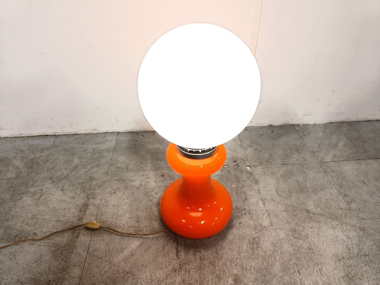 Lampa stołowa, biały pomarańczowy, szkło, Mazzega, Włochy, lata 60. - 268749