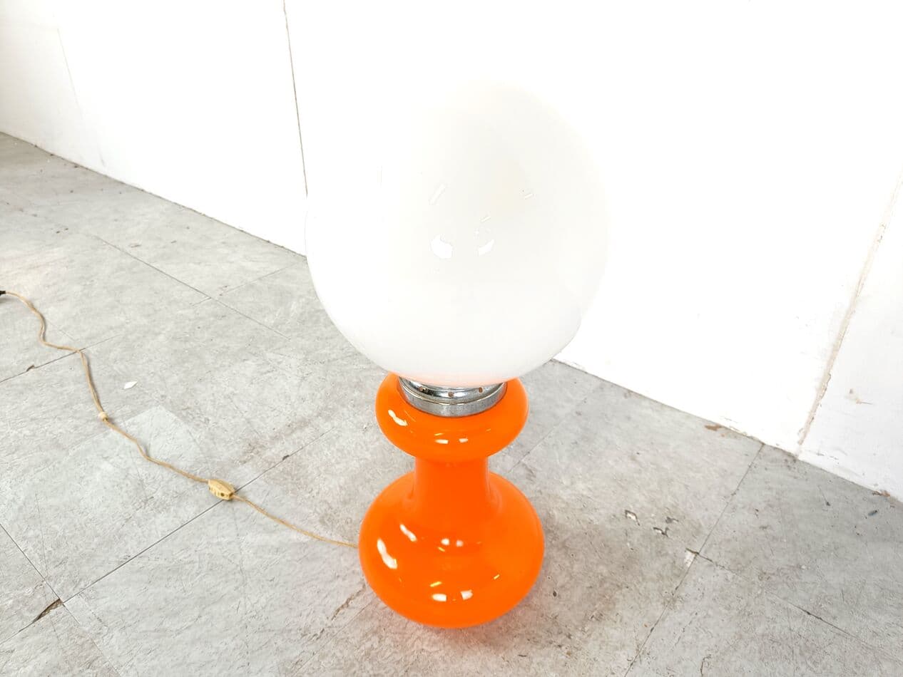 Lampa stołowa, biały pomarańczowy, szkło, Mazzega, Włochy, lata 60. - 268747