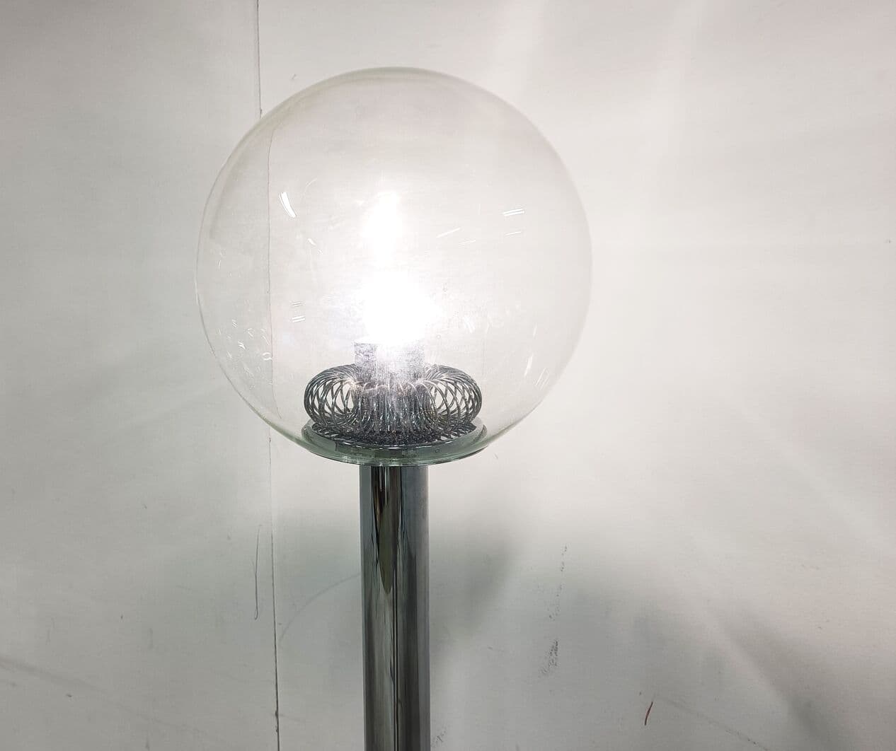 Lampa podłogowa, chrom srebrny, szkło transparentne, Włochy, lata 70. - 268653