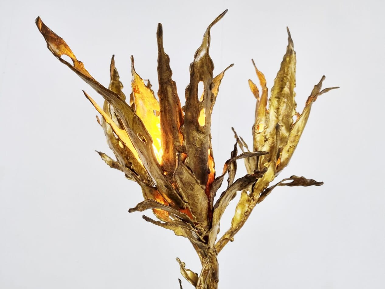 Lampa podłogowa brutalistyczna, mosiądz złoty, proj. P. Moerenhout, Belgia, lata 70. - 268300