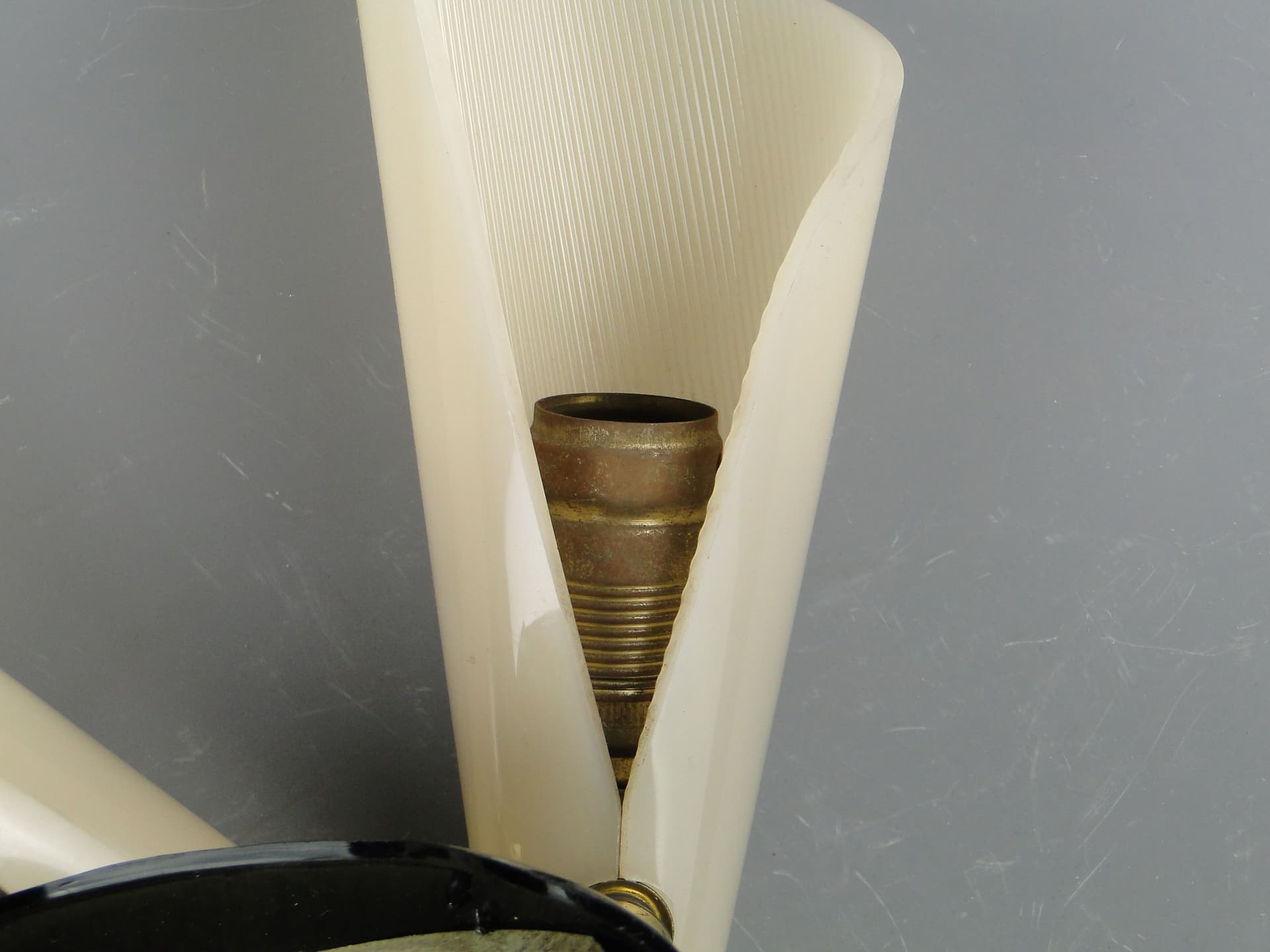 Two-arm wall sconce, ivory black metal, Stilnovo, Italy, 1950s. - 2011