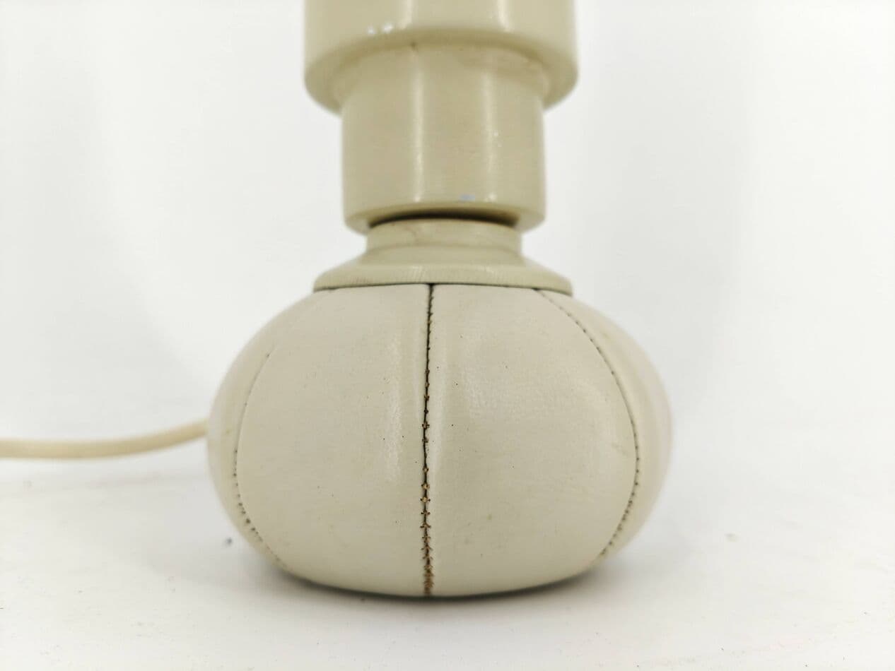 Lampa stołowa, biała, metal, proj. G. Sarfatti, Arteluce, Włochy, lata 60. - 267483