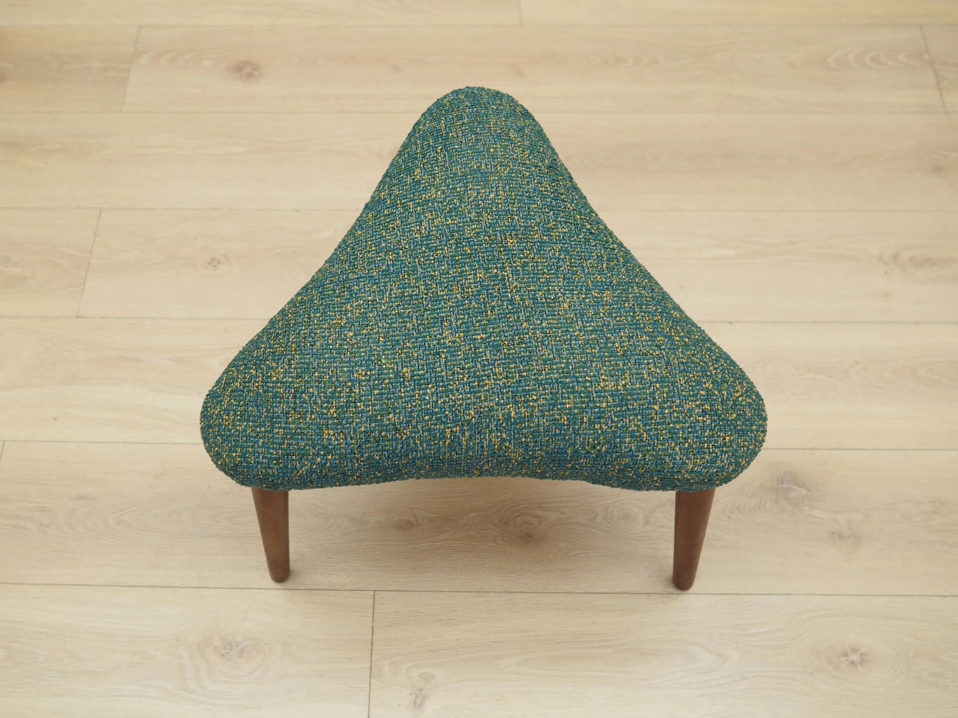 Podnóżek, zielony, teak, Dania, lata 70. - 19480