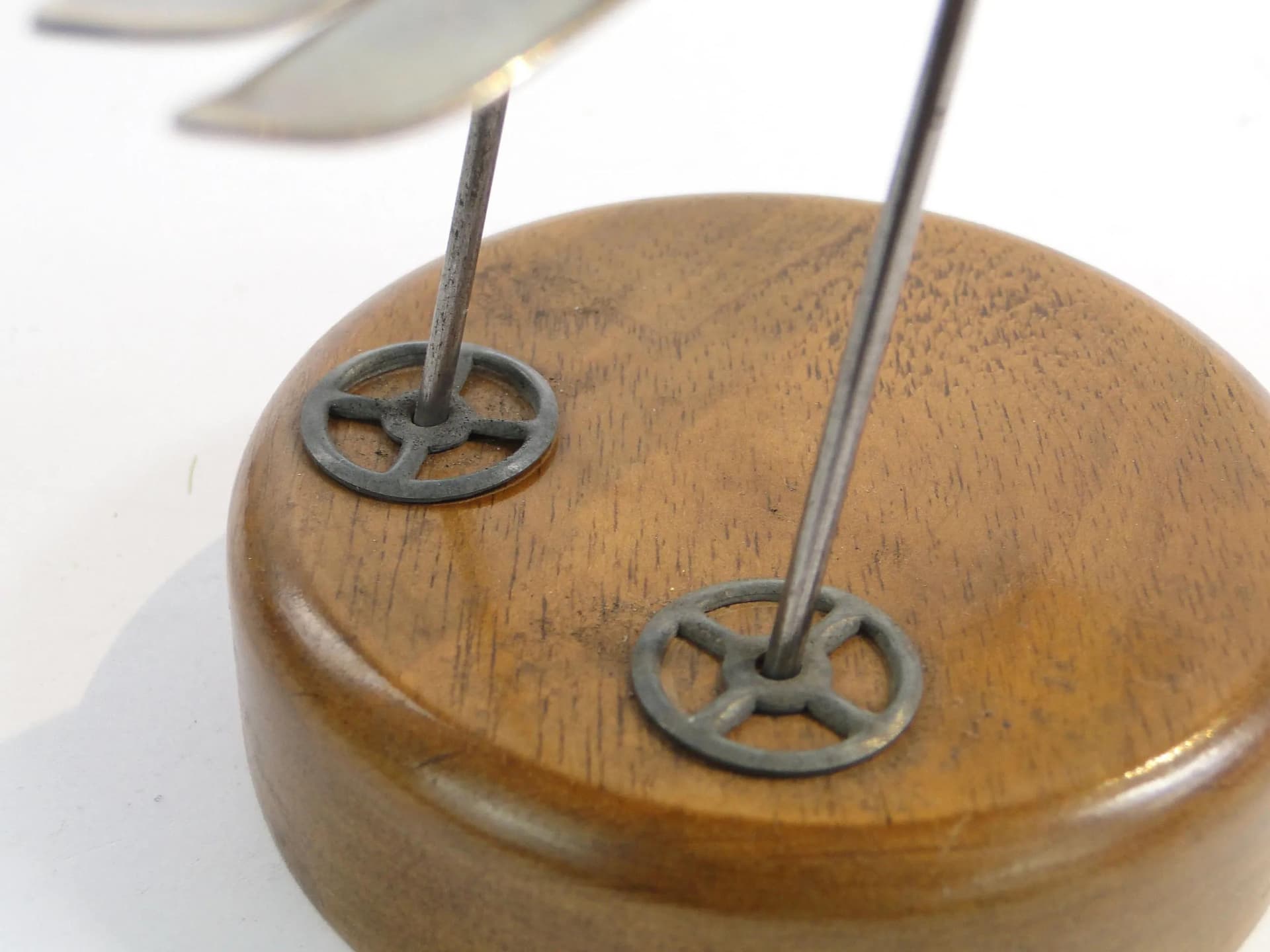 Kinetic skier figurine, brown wood, polished steel, green wool, Austria, 1960s - 19591