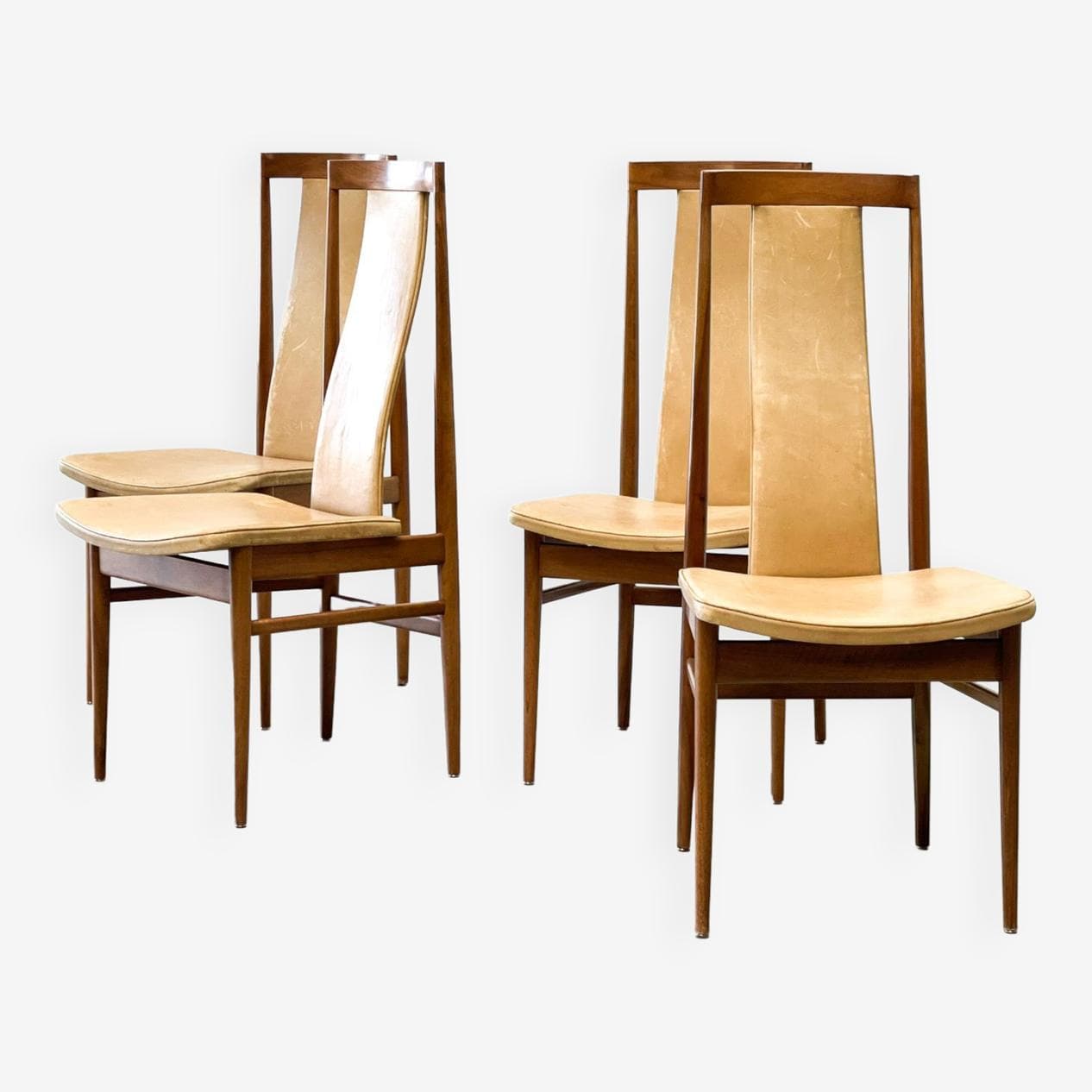 komplet czterech krzeseł, dąb brązowy, skóra beżowa, Francja, lata 60. - 266287