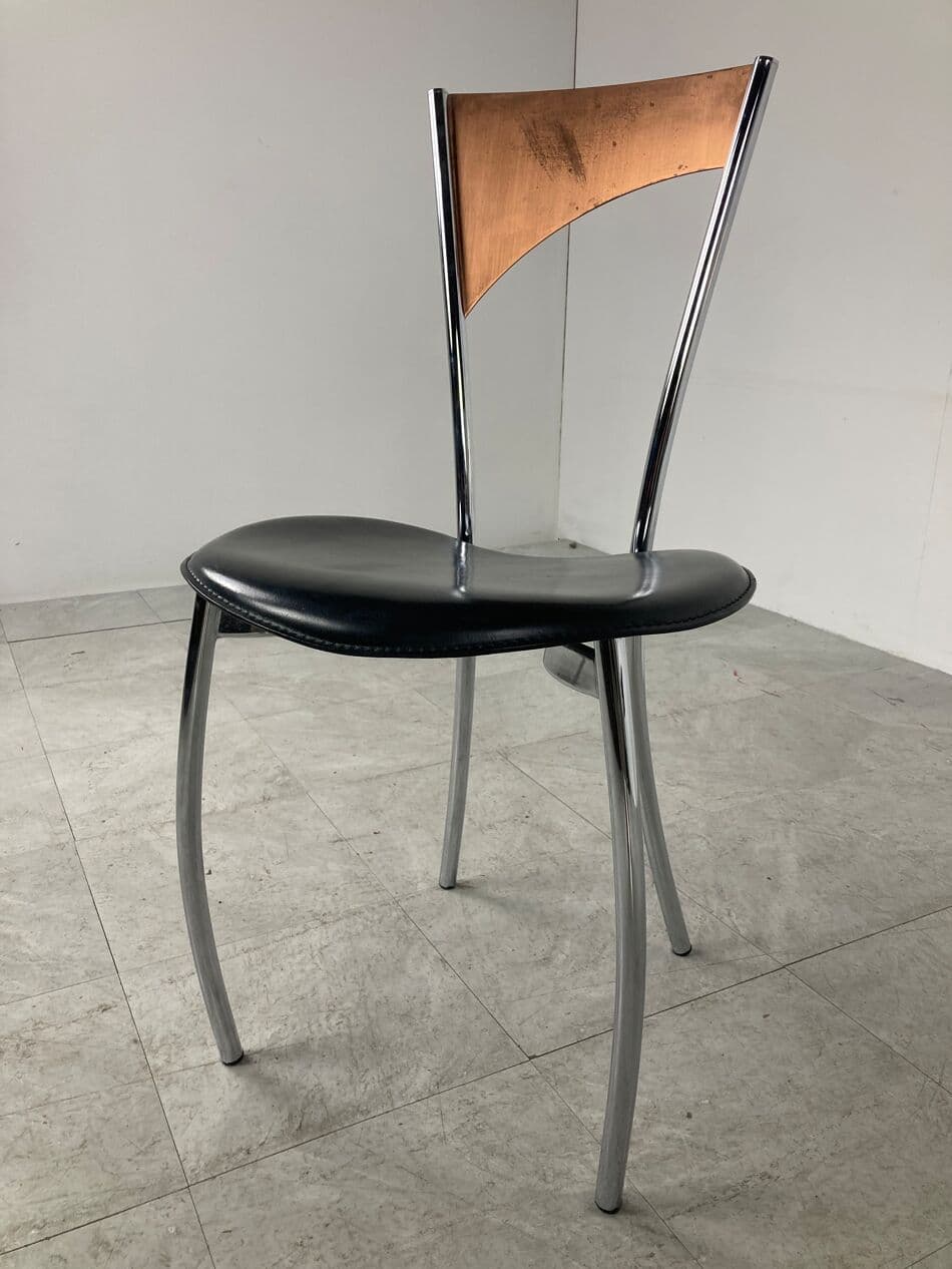 Komplet sześciu krzeseł jadalnianych, chrom srebrny, miedź, skóra czarna, Włochy, lata 70. - 265960