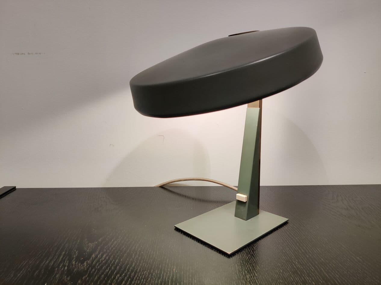 Table lamp, green metal, by L. Kalff, Philips, Netherlands, 1950s. - 265530