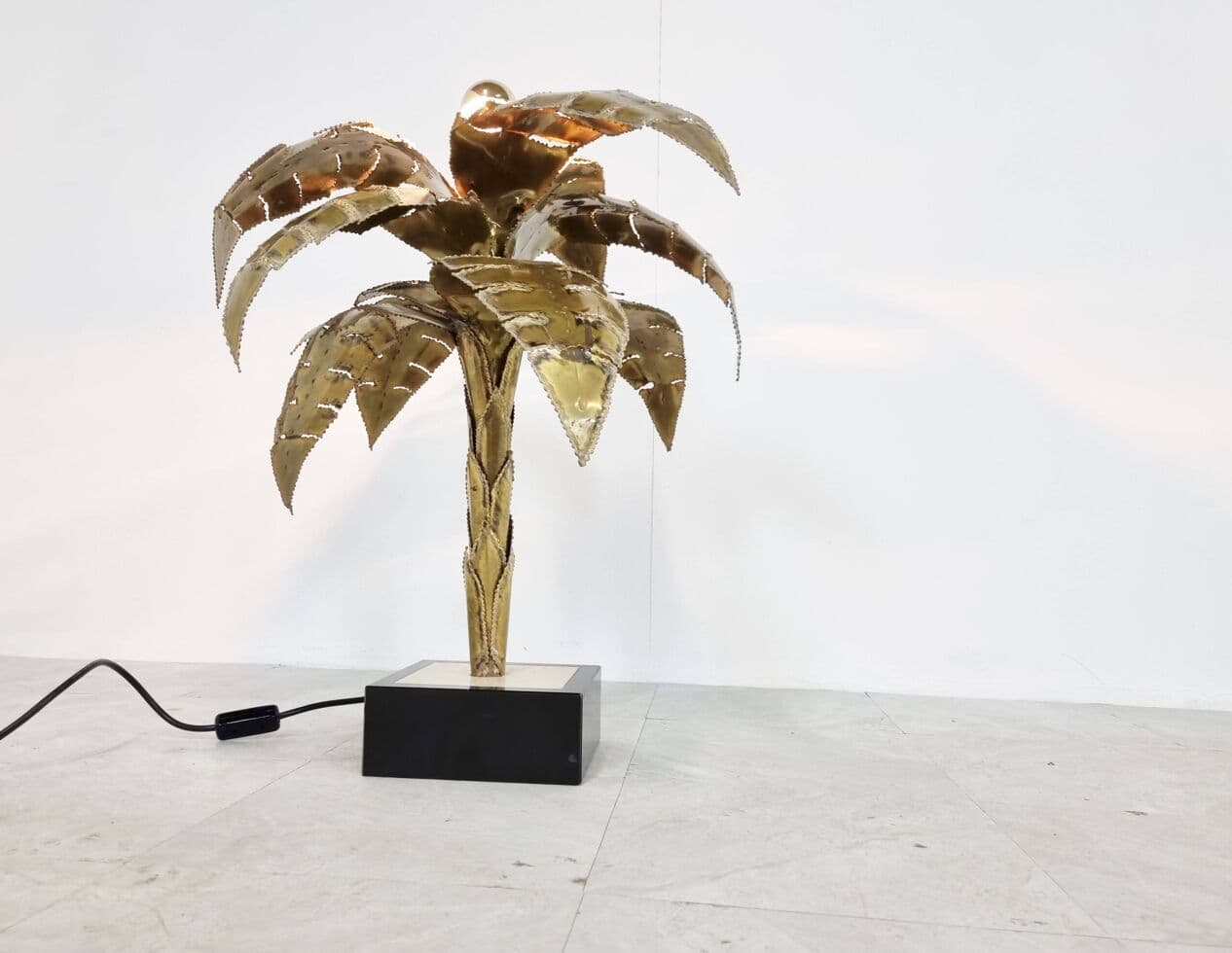 Lampa stołowa Palm, mosiądz złoty, Maison Jansen, Francja, lata 70. - 265316