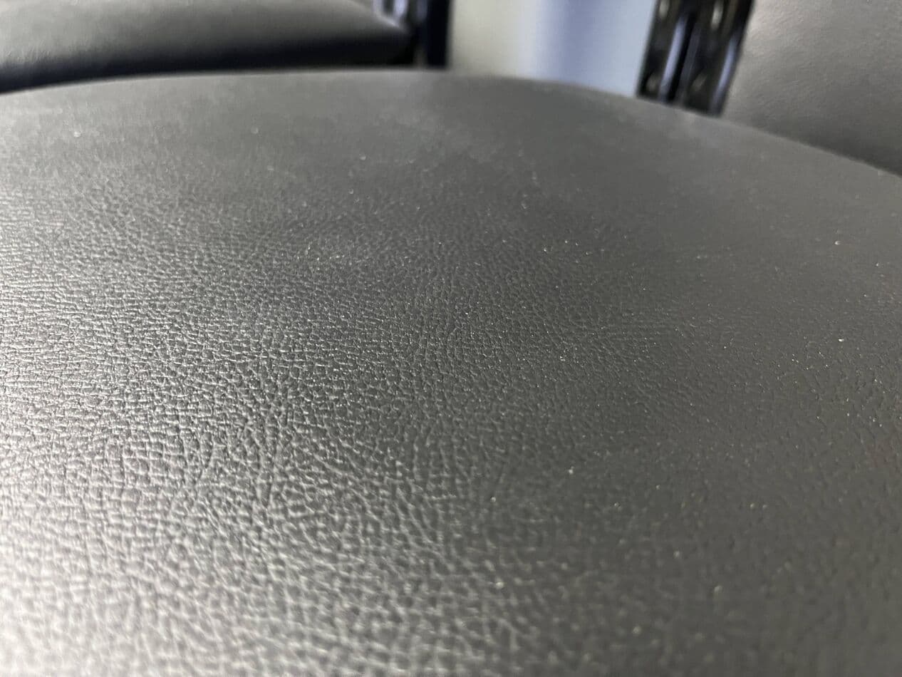 Komplet krzeseł do jadalni postmodernistycznych, drewno lakierowane czarne, Włochy, lata 80. - 265003