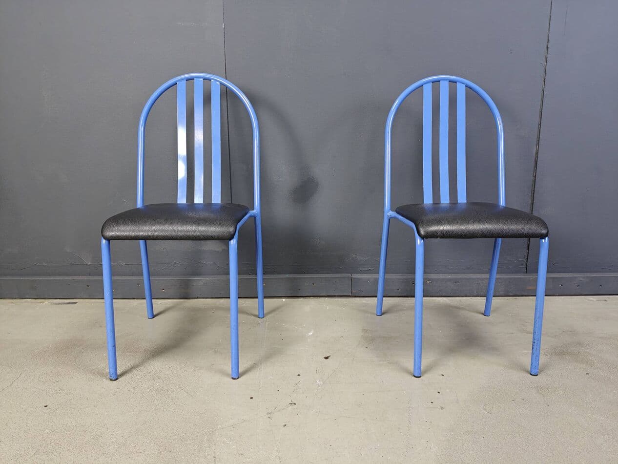 zestaw siedmiu krzeseł Nr 222, niebieski metal, czarny skaj, proj. R. Mallet-Stevens, Francja, lata 80. - 264767
