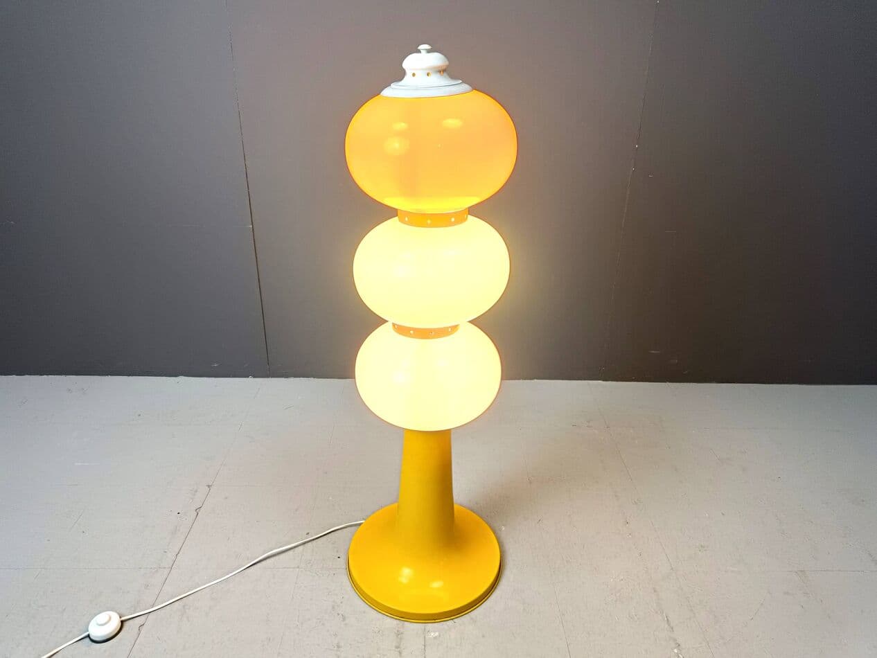 Lampa podłogowa Space Age, szkło żółty, Włochy, lata 60. - 264040