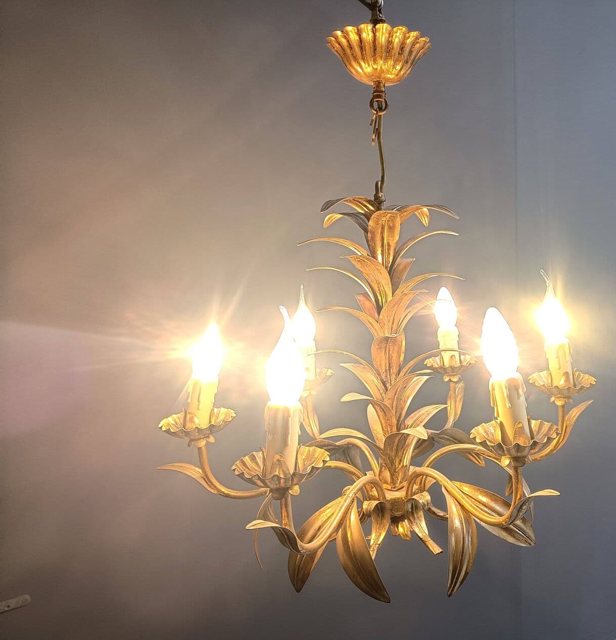 Chandelier Pineapple, gold metal, Italy, 1960s. - 263971