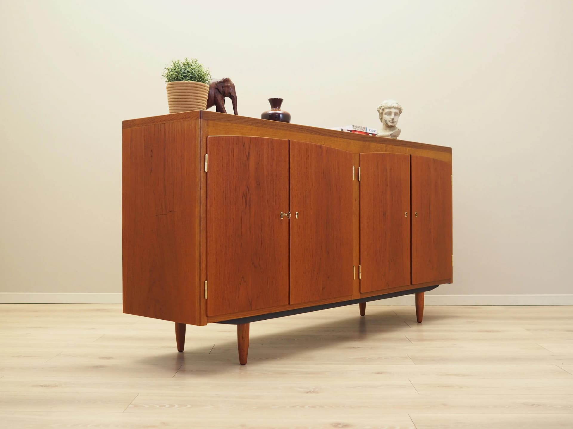 Sideboard, orange teak, Denmark, 1960s. - 20182
