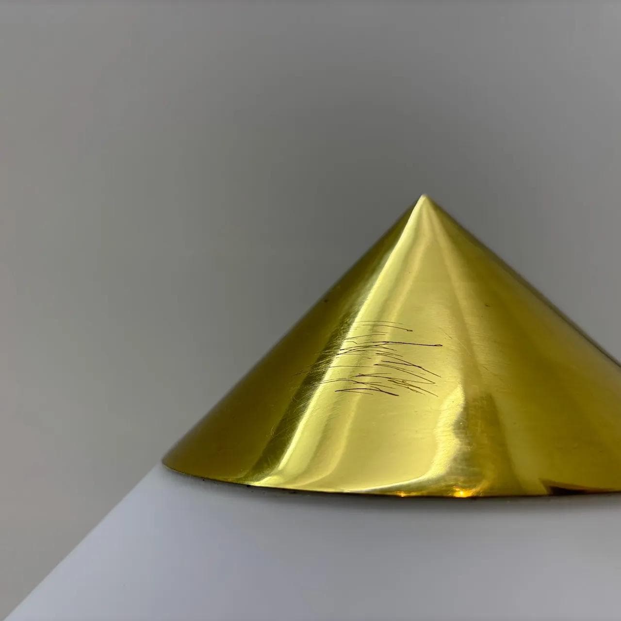 Plafon, szkło opalowe białe, mosiądz złoty, Glashutte Limburg, Niemcy, lata 70. - 20240