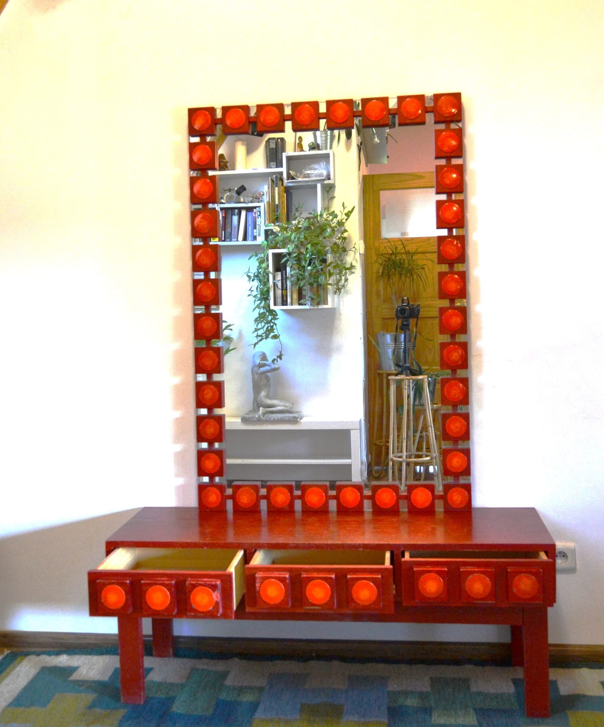 Console with Mirror, red, wood, by L. G. Nilsson, E. Wrangel, Ateljé Glas & Trä, Sweden, 1960s. - 79271