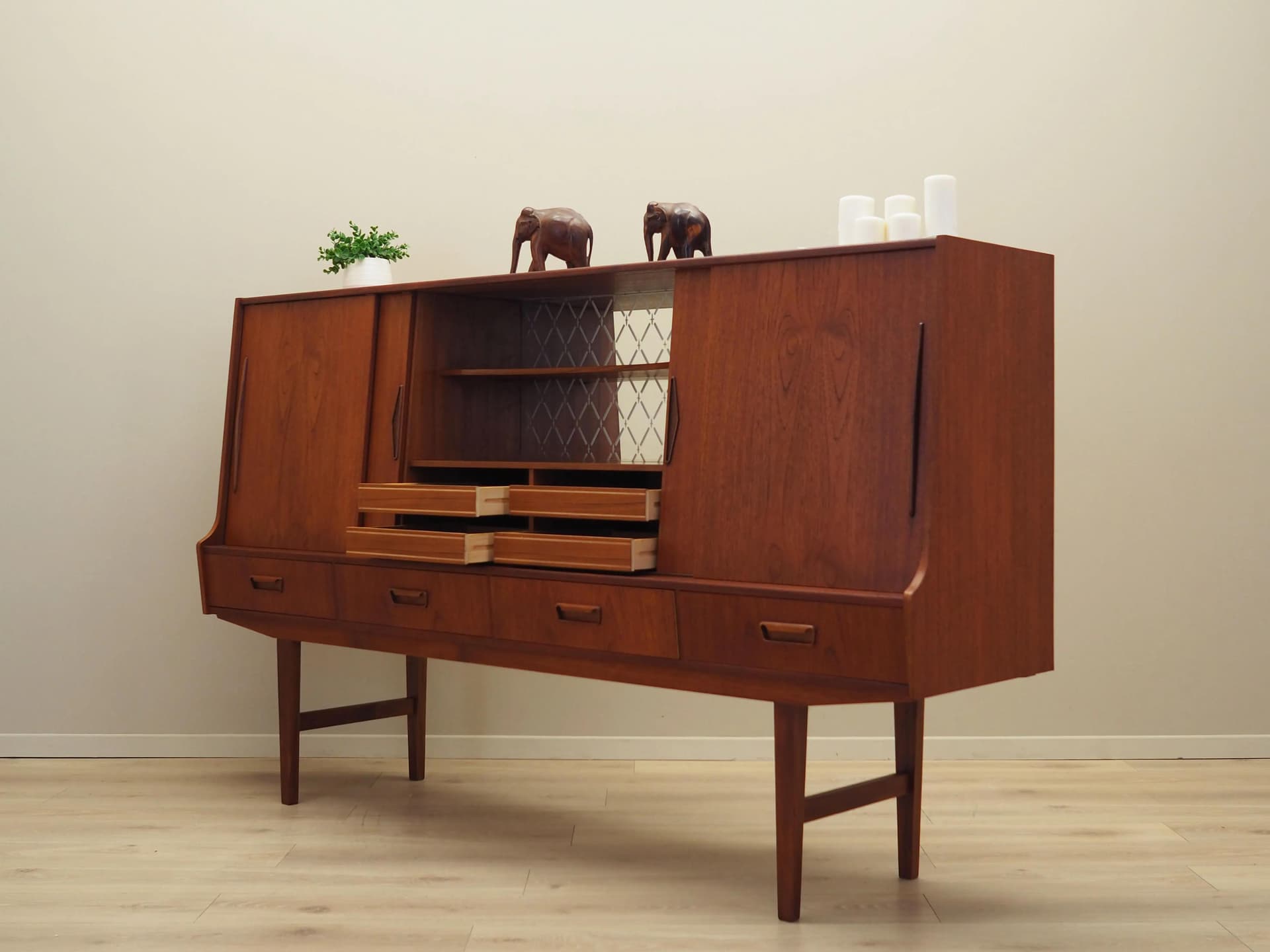 Highboard, teak brązowy, Dania, lata 60. - 21064