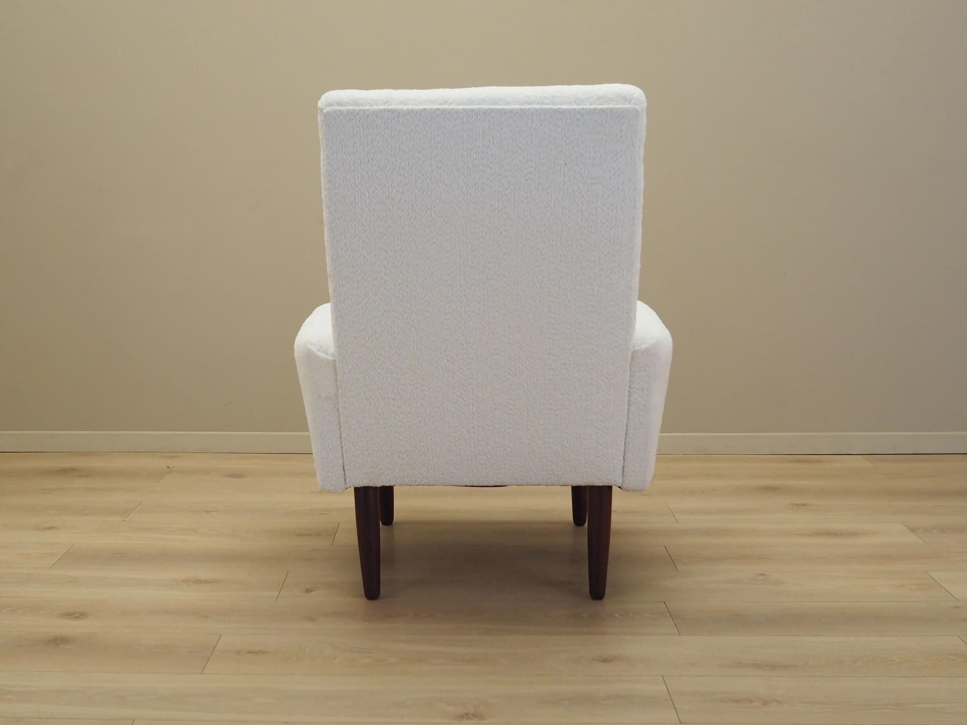 Armchair, white fabric, teak wood, Denmark, 1970s - 20983