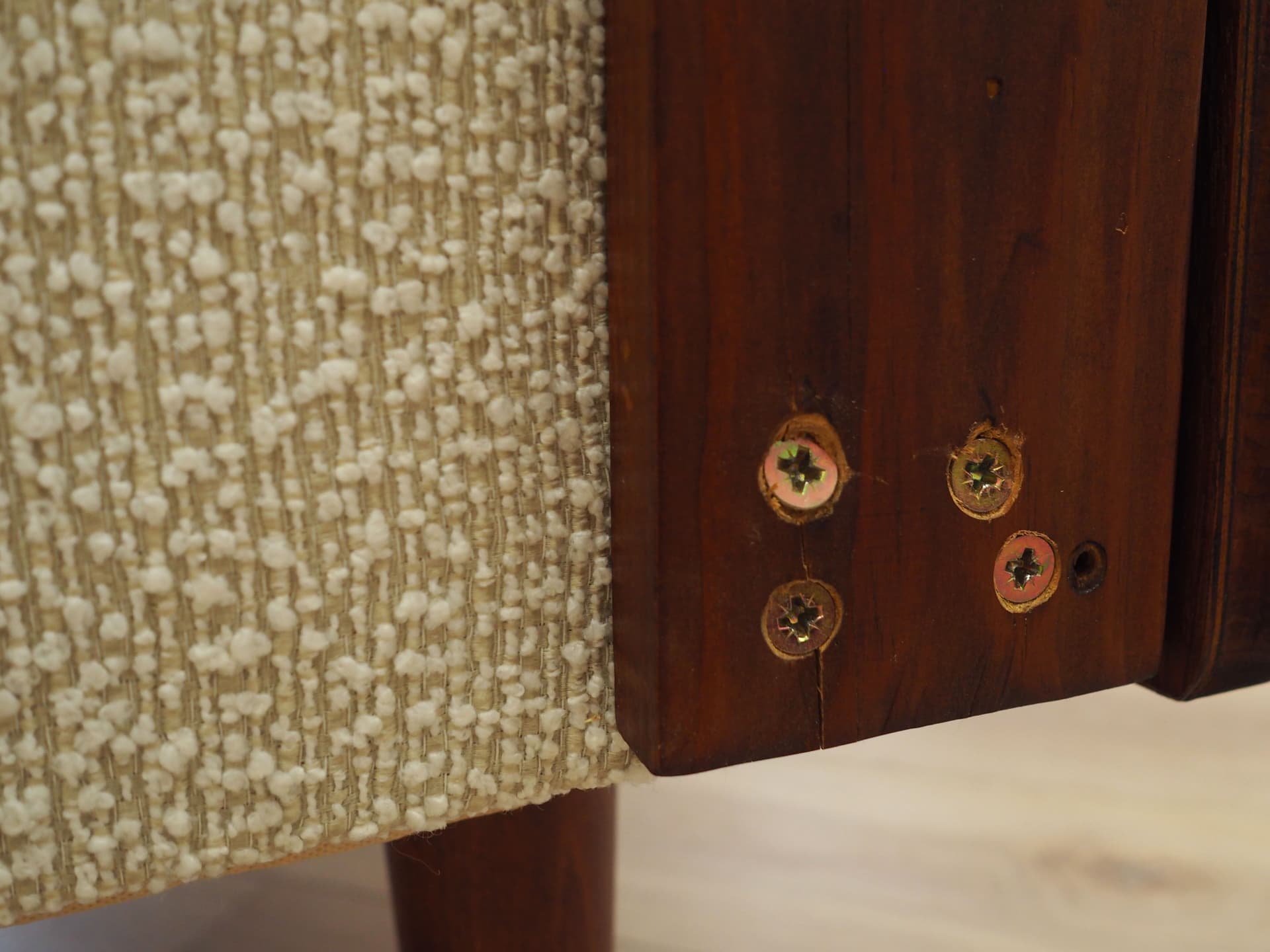 Sofa, beżowa, tkanina, drewno tekowe, Dania, lata 70. - 67479