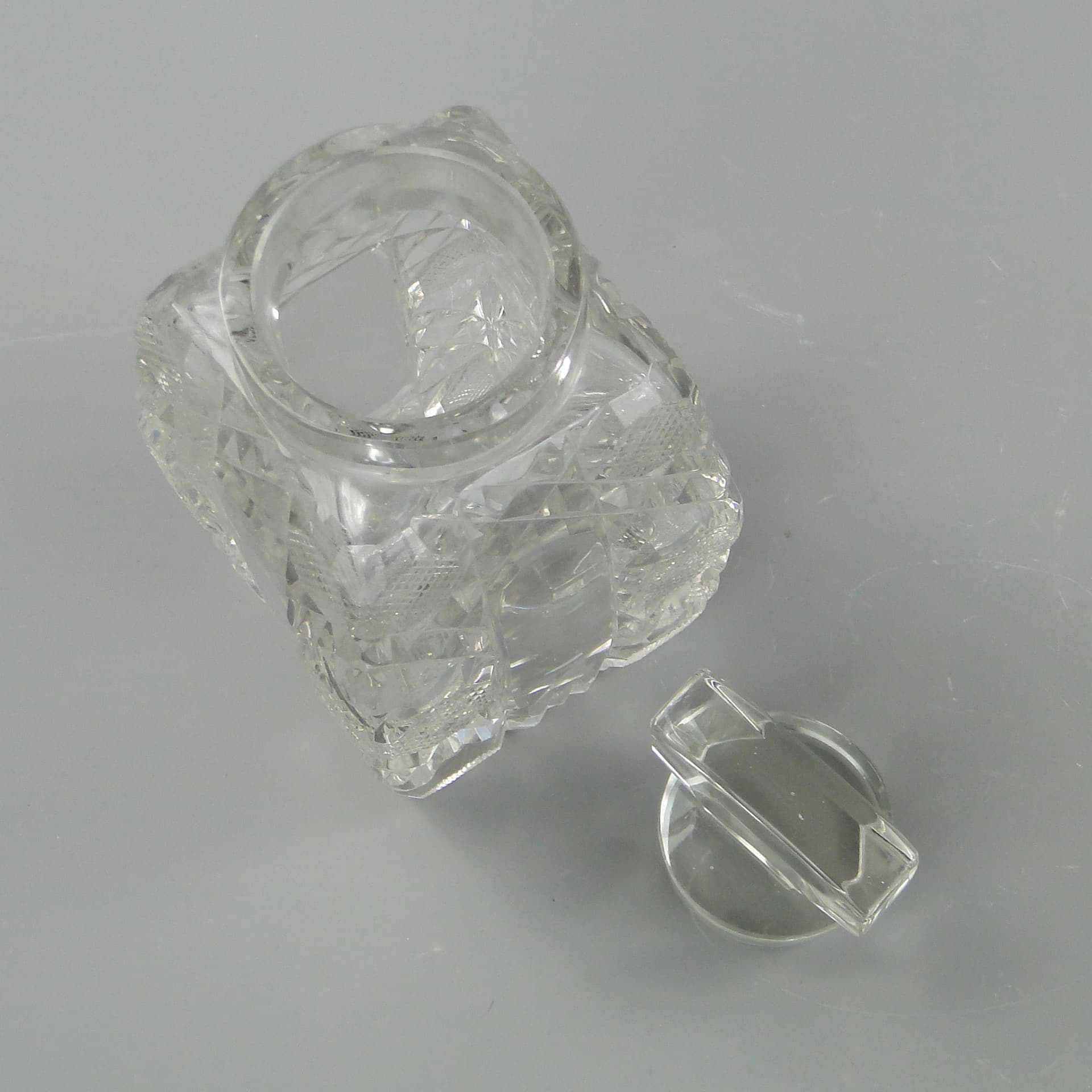 Herbatnica, Art Nouveau, kryształ transparentny, Francja, początek XX w. - 2229