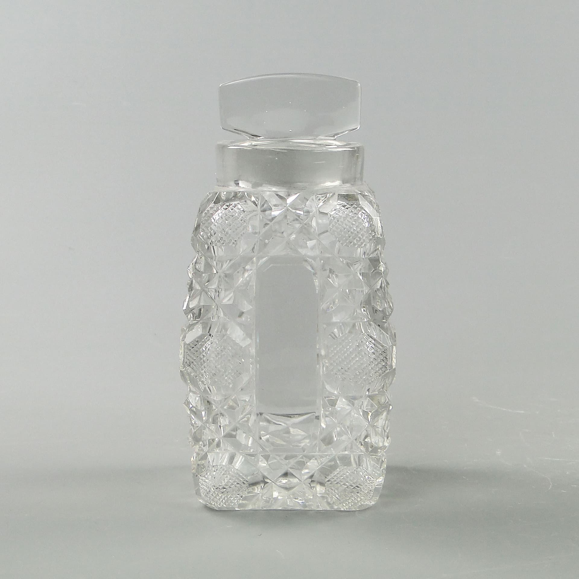 Herbatnica, Art Nouveau, kryształ transparentny, Francja, początek XX w. - 2225