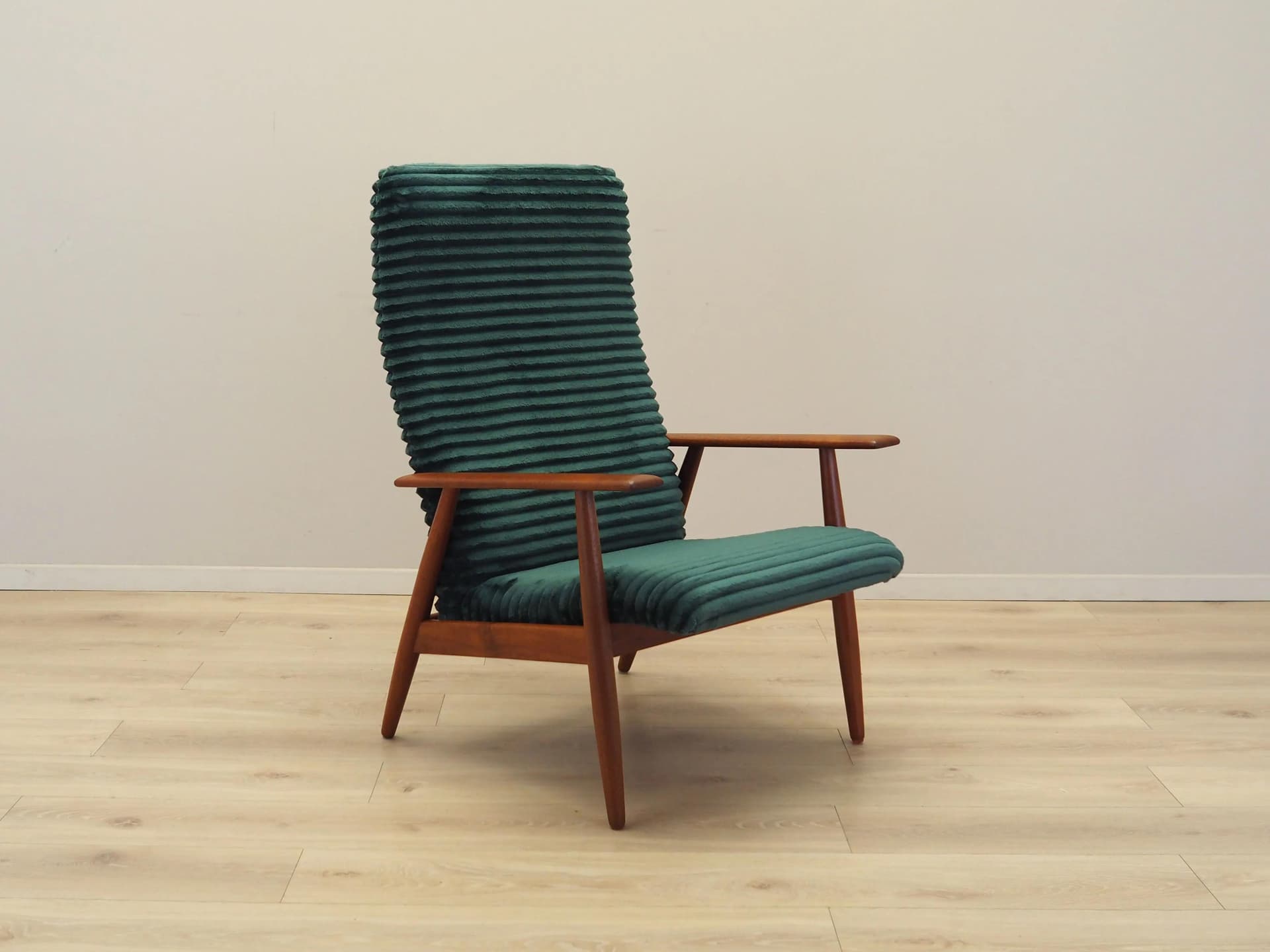Armchair, green velvet, teak wood, Denmark, 1970s - 21442