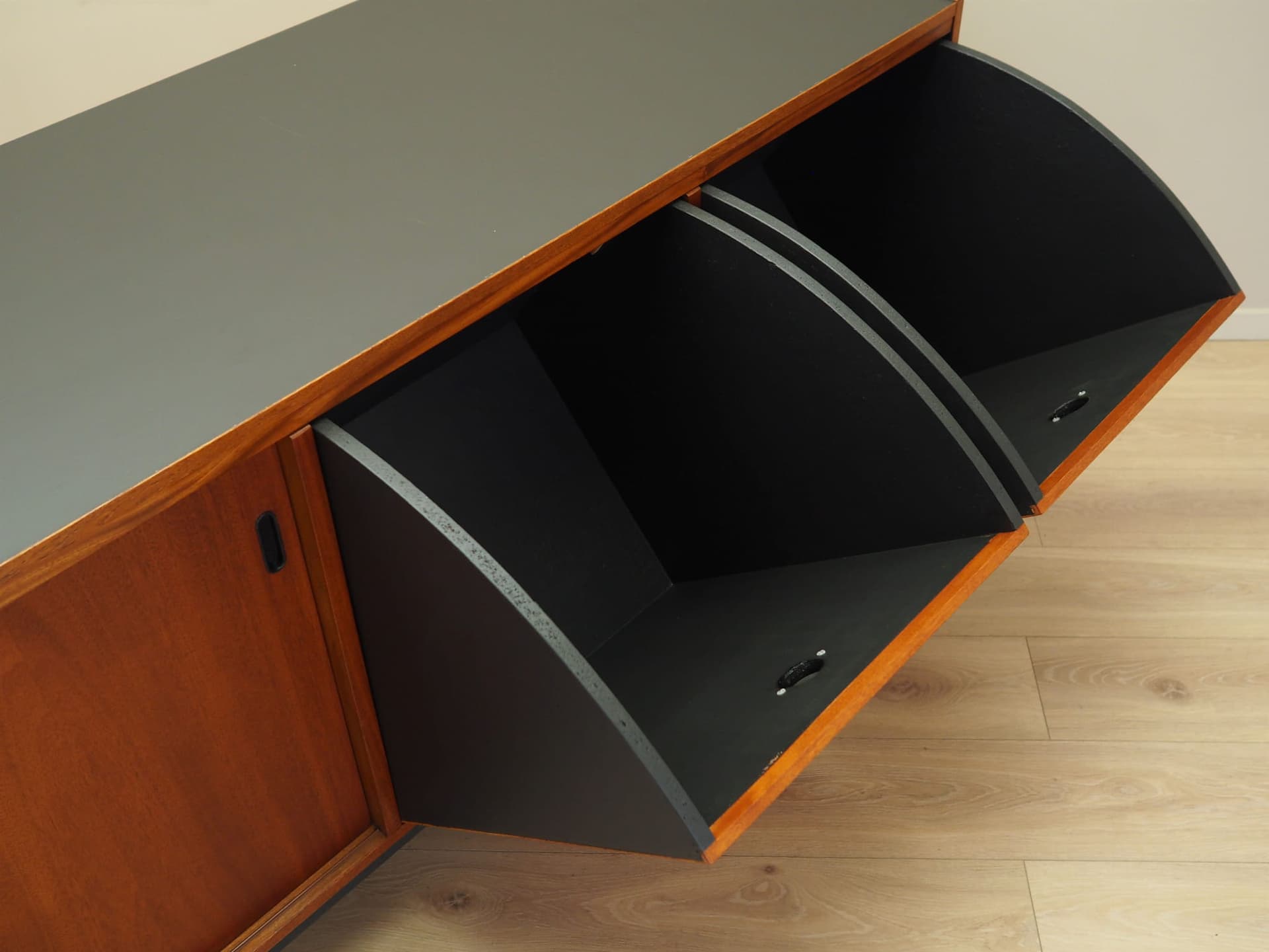 Sideboard, teak brązowy, Dania, lata 70. - 66885